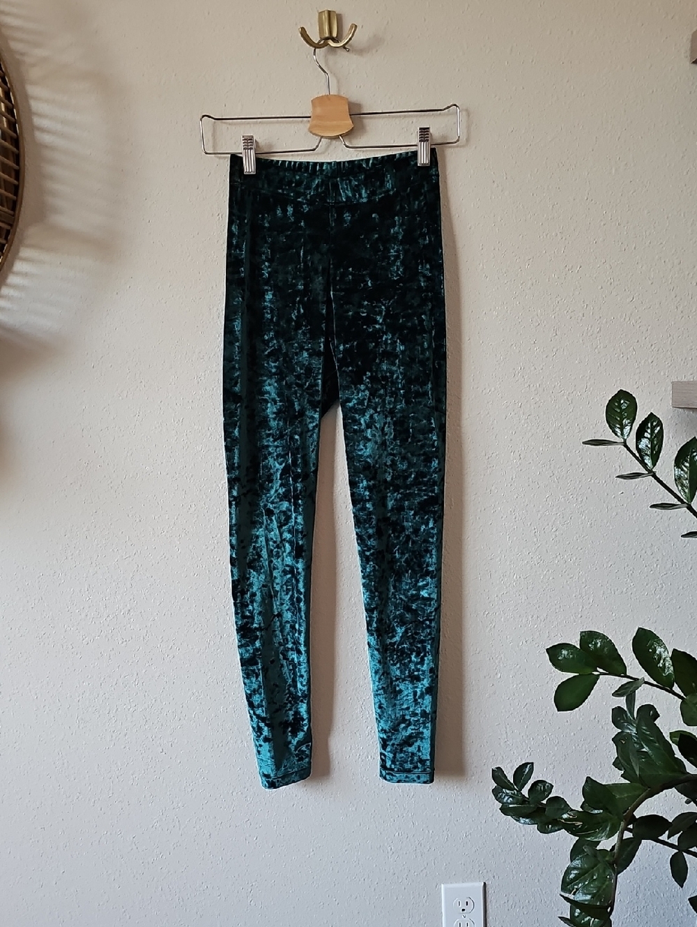 Emerald Crushed Velvet Leggings